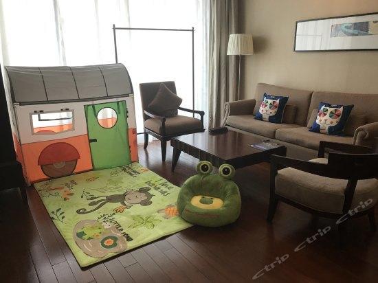 Howard Johnson Plaza Lingang Shanghai Nanhui Ngoại thất bức ảnh