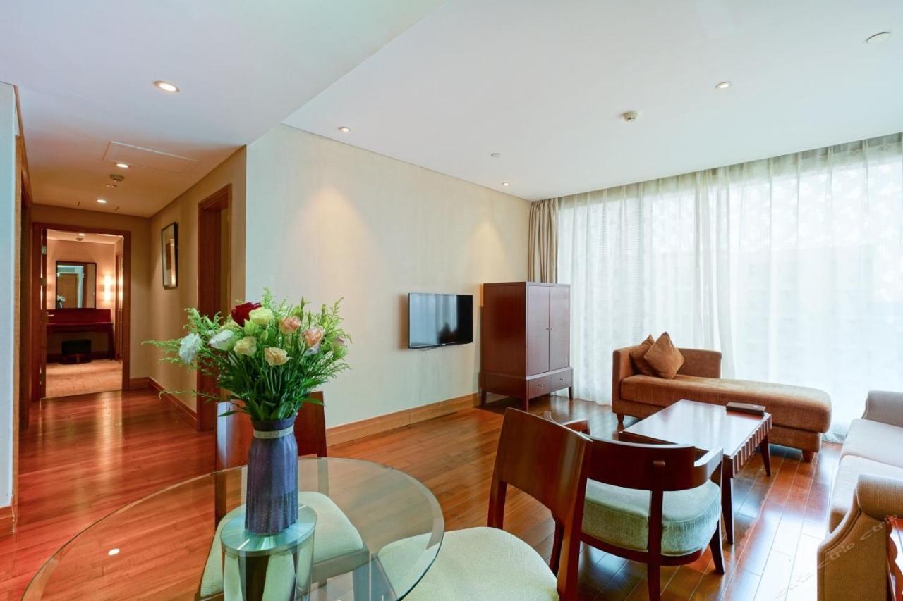 Howard Johnson Plaza Lingang Shanghai Nanhui Ngoại thất bức ảnh