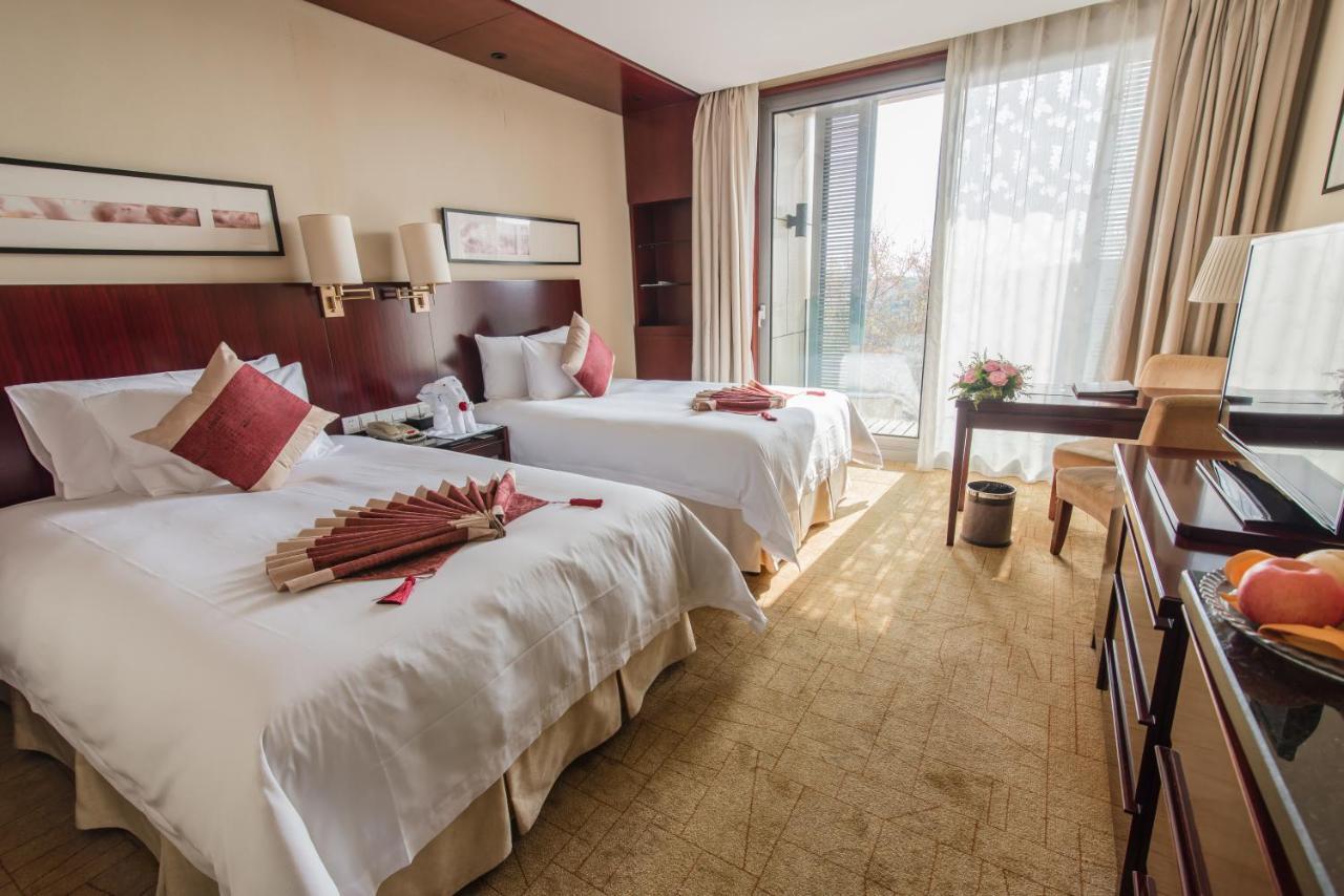 Howard Johnson Plaza Lingang Shanghai Nanhui Ngoại thất bức ảnh